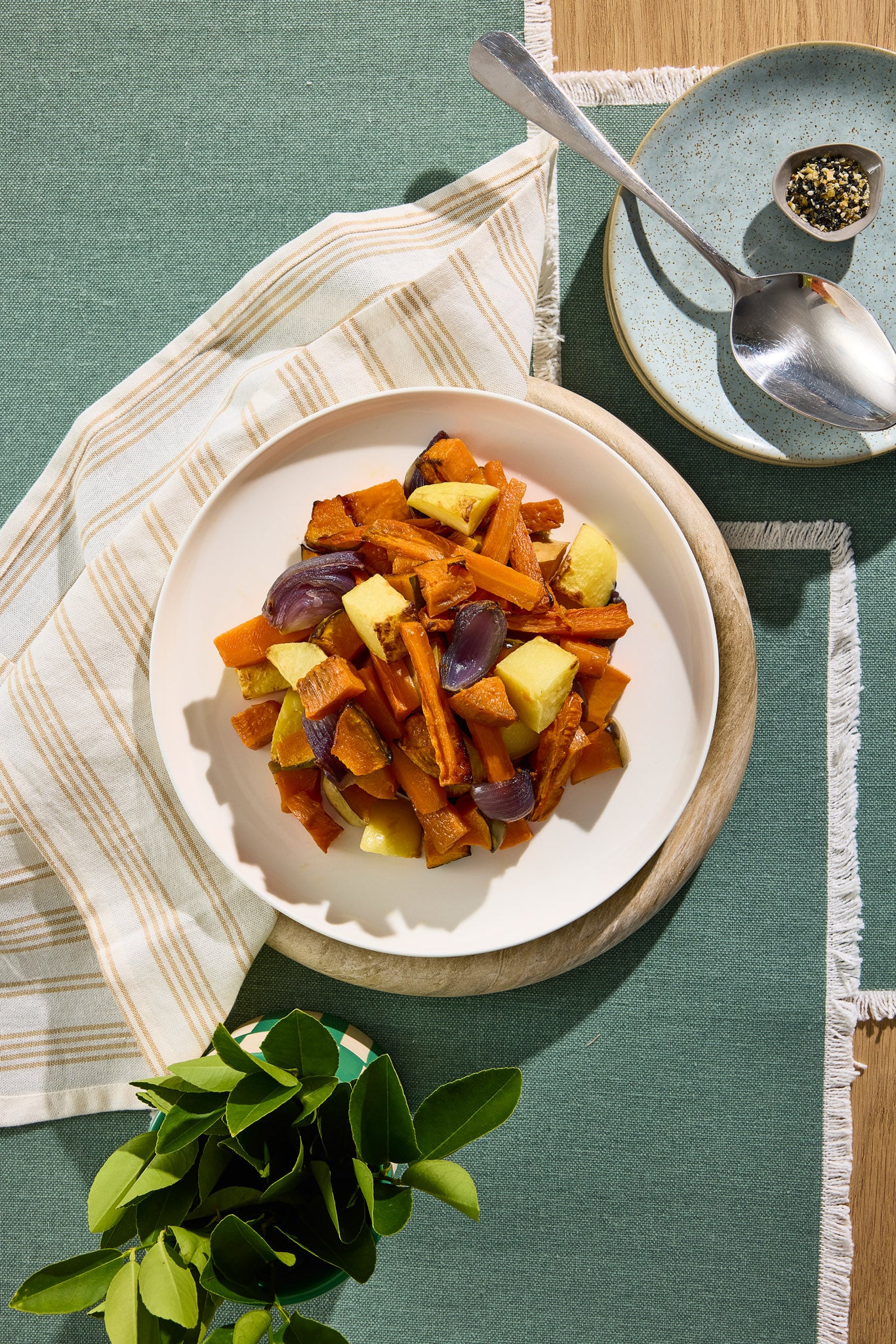 ROAST VEGETABLE TRAY  1KG